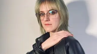 Free Live Sex Chat With ErlinaDendy