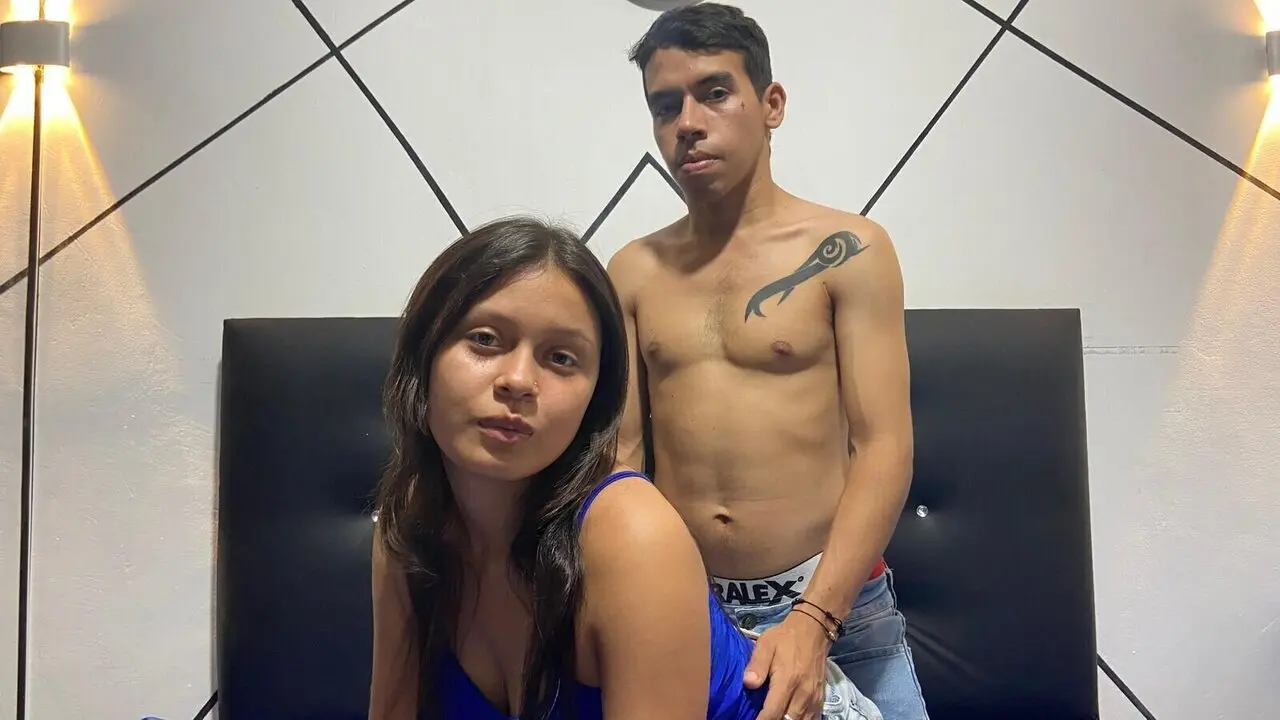 Free Live Sex Chat With EvelynAndRonny