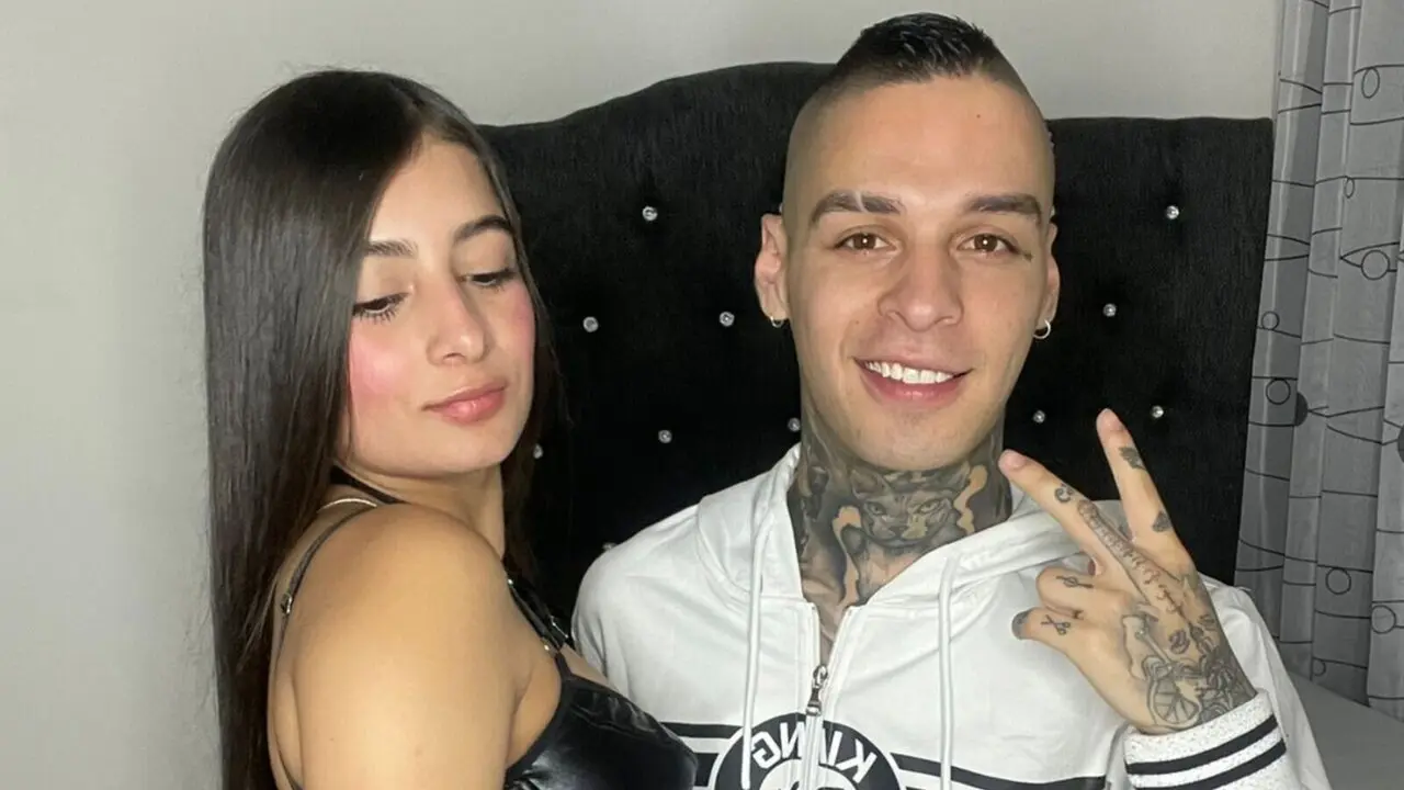 Free Live Sex Chat With MelodyAndKai