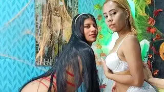 Free Live Sex Chat With PaolaAndMiriam